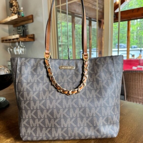 Michael Kors Harper Large Tote Signature Logo - Picture 1 of 7